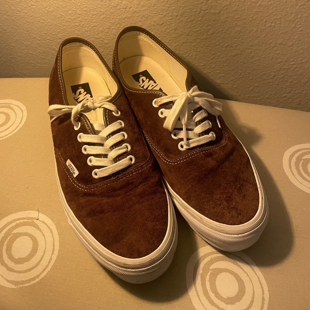 Vans Premium Suede Authentic Sneakers “Chocolate Brown”